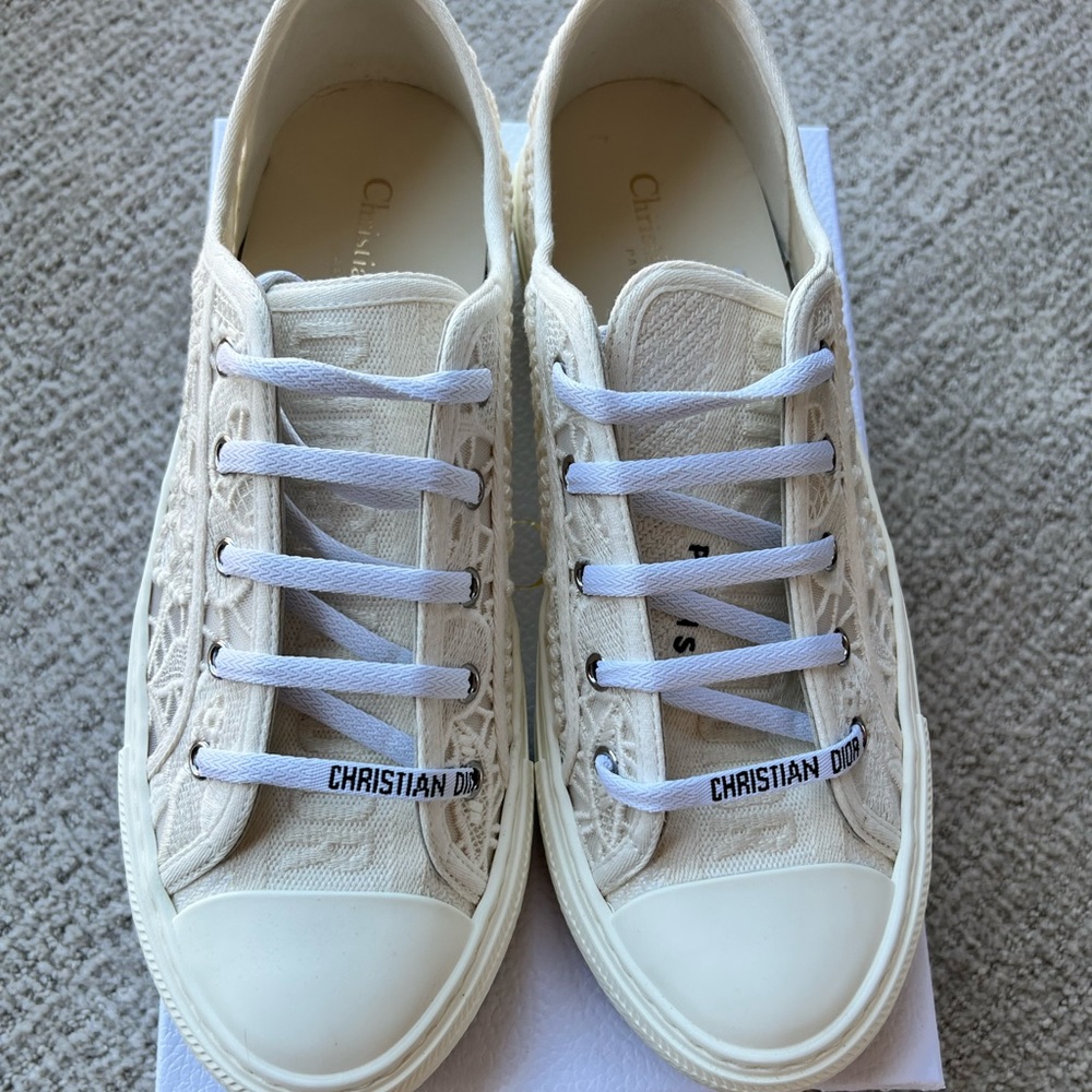 Walk’N’Dior Sneaker White Macramé Embroidered Cotton. Size 42. - Picture 2 of 7